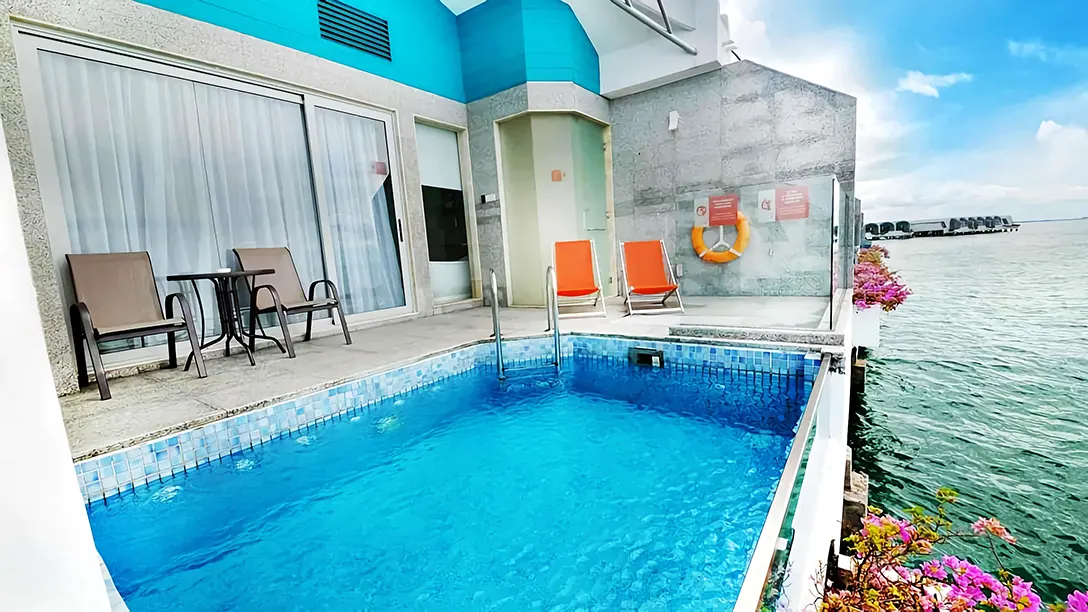 Private pool, Lexis Hibiscus Port Dickson