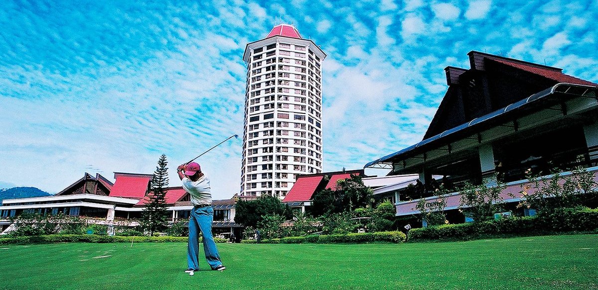 Golfer enjoying a good time at the Awana Genting Highlands Golf and Country Resort