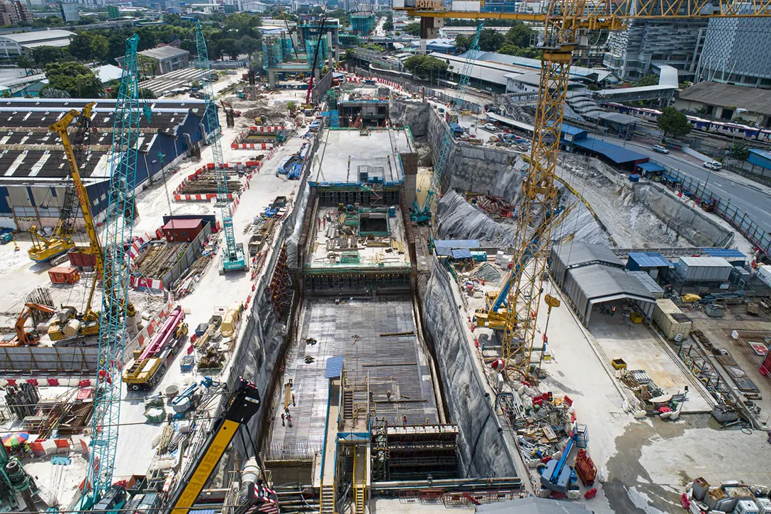 Aerial view of the Chan Sow Lin MRT Station showing the installation of rebar works for Seal Space 1 Slab in progress.