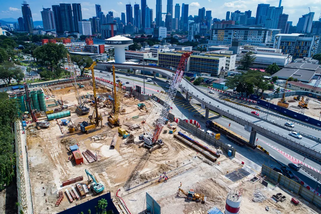Overhead view of the Hospital Kuala Lumpur MRT Station construction site.