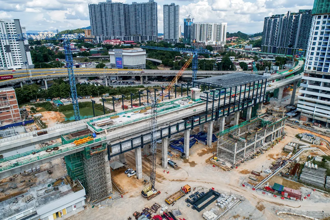 Aerial view of the Kuchai MRT Station site showing the installation works for steel structure in progress.