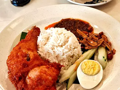 Ali, Muthu & Ah Hock, Chinatown