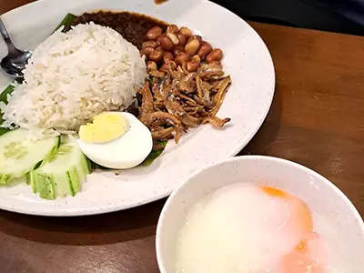 Ali, Muthu & Ah Hock, Chinatown
