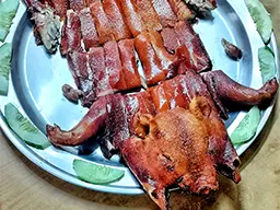 Suckling pig, Restoran BBQ Kong Meng