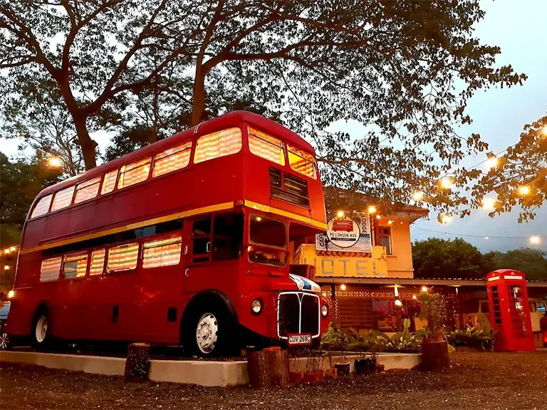 PD London Bus Retro Village, Port Dickson Hotel