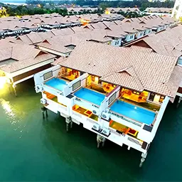 Grand Lexis Port Dickson, Balinese-inspired villas with bright accents