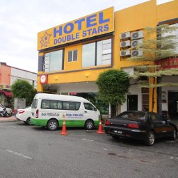 Hotel Double Stars Sepang, just 15 mins drive from the KLIA and klia2