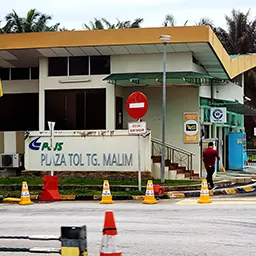 Tanjung Malim Toll Plaza, Kerling, Selangor