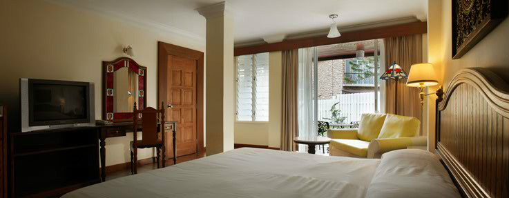 Superior room, Century Pines Resort