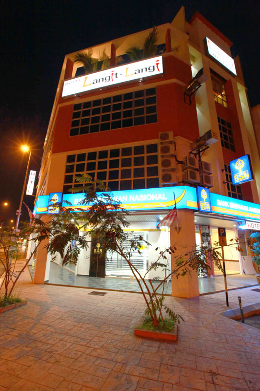 Langit-Langi Hotel