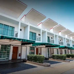 Tasik Villa International Resort: A 5-star resort with everything you need