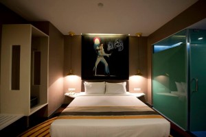 The King Theme Room