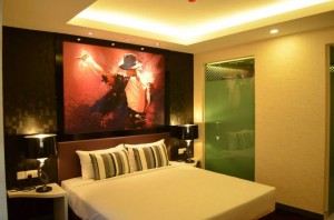 MJ Theme Room
