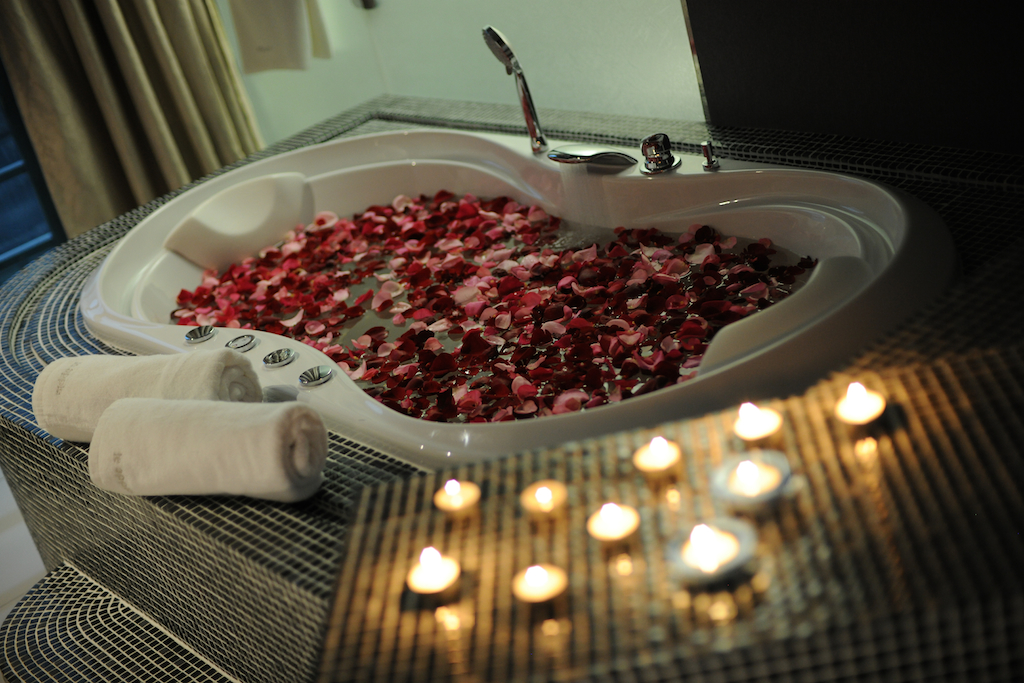 Jacuzzi, Le Apple Boutique Hotel
