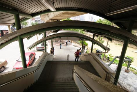 Connecting bridge to Pekeliling Bus Terminal