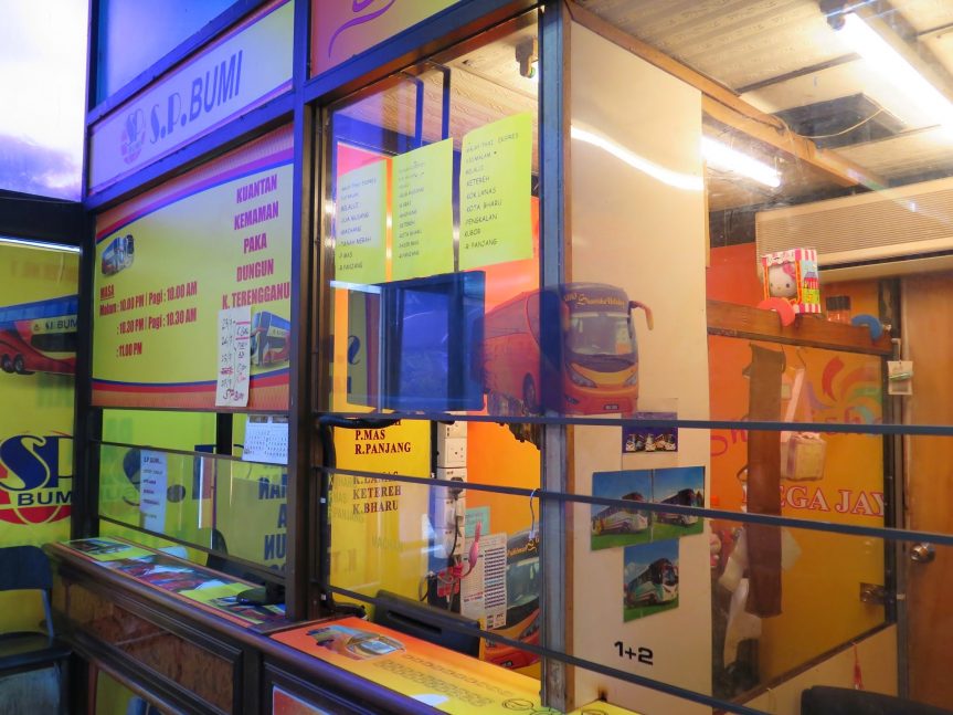 Ticket counters, Putra Bus Terminal