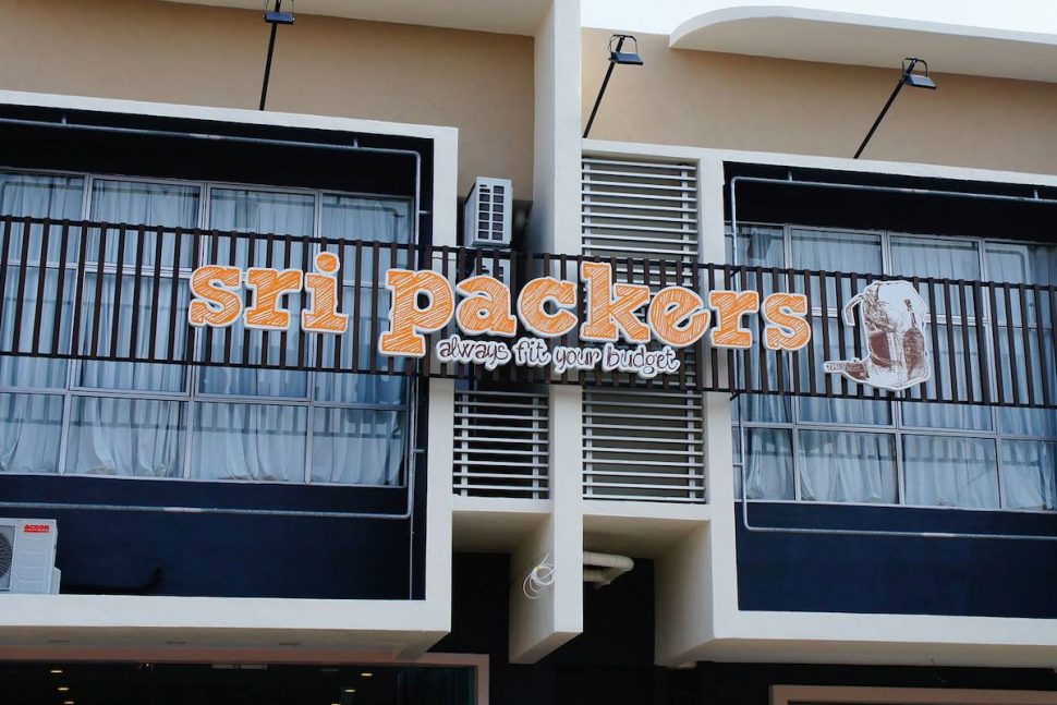 Sri Packers Hotel