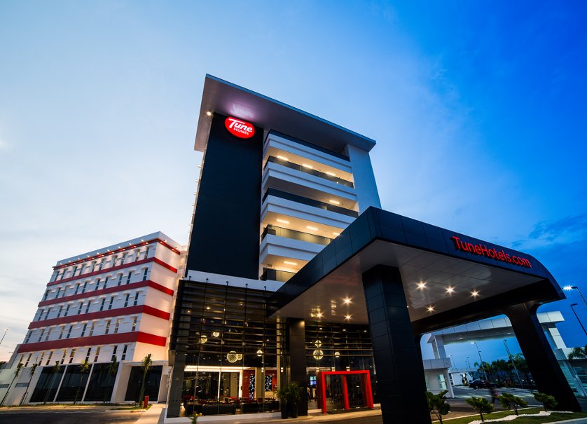 Tune Hotel KLIA2