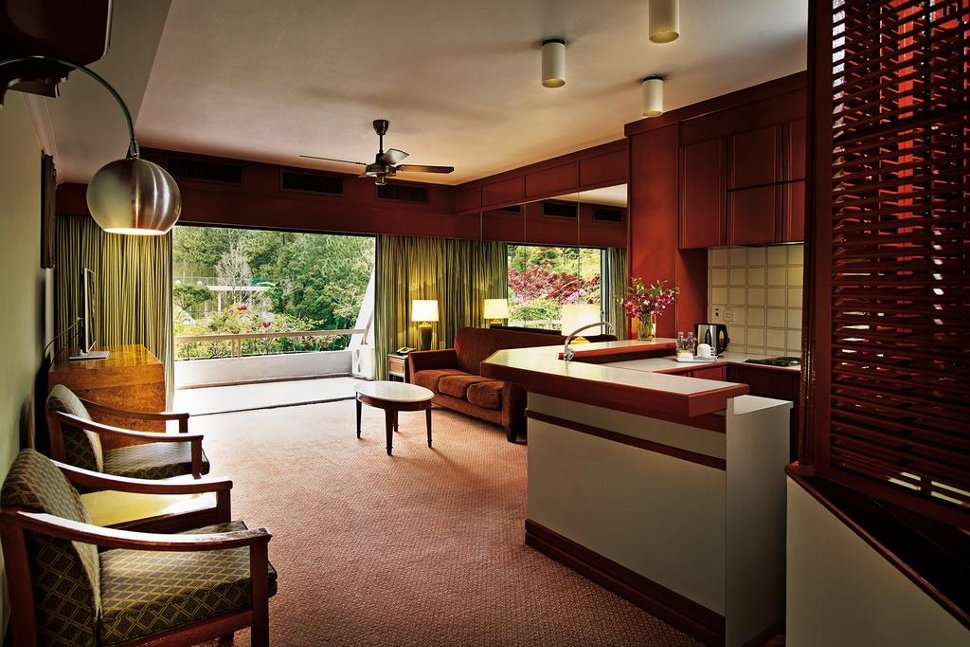 Club suite, living hall
