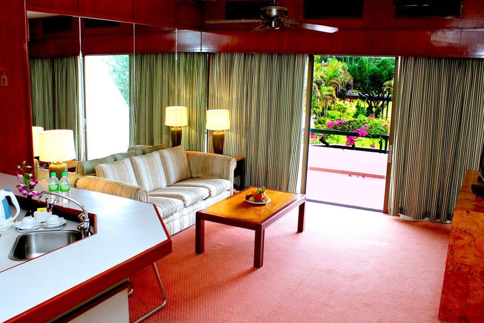 One Room Condo, living hall