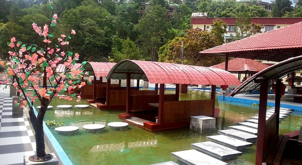 View of the spring water pool