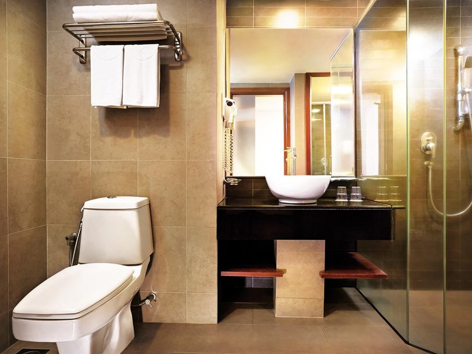 En suite bathroom