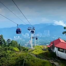 Awana SkyWay: Fly Up to Genting Highlands Resorts in Style and Comfort