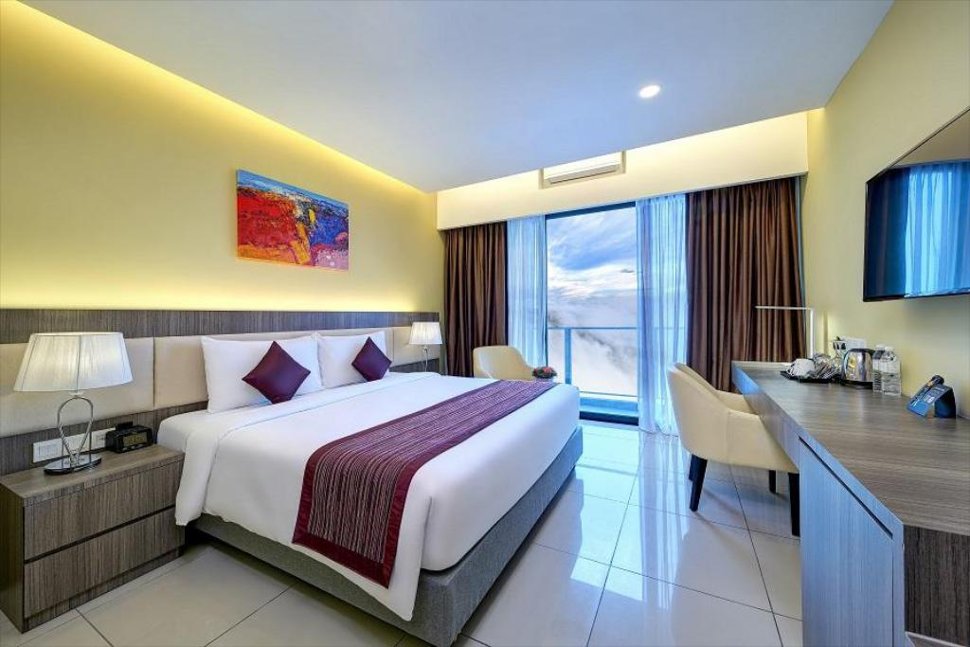 Deluxe King Room