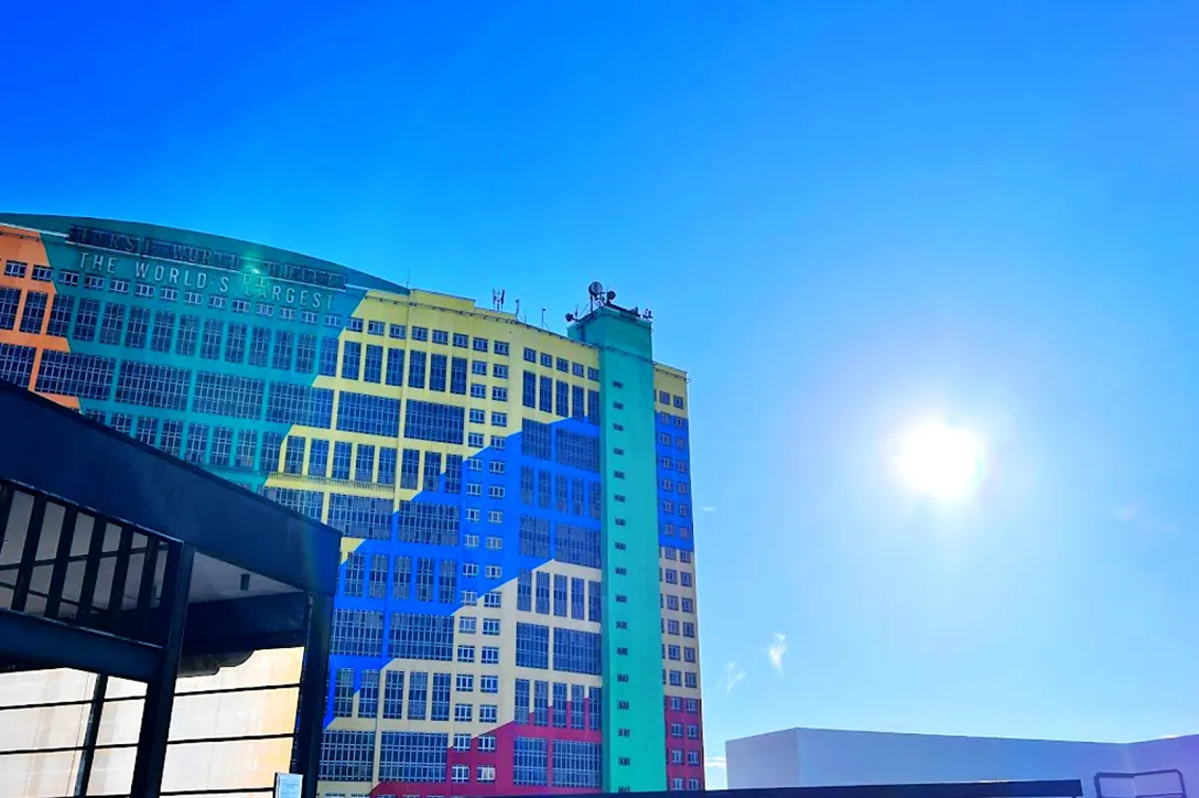 First World Hotel