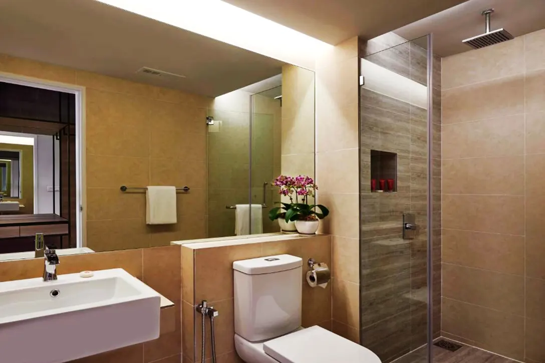 Clean and spacious bathroom, Swiss-Garden Hotel & Residences