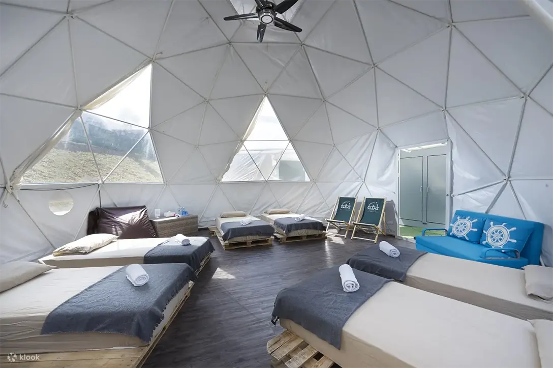 The Family Dome is large enough for 6 people to stay in, inclusive of a sofa and 2 benches