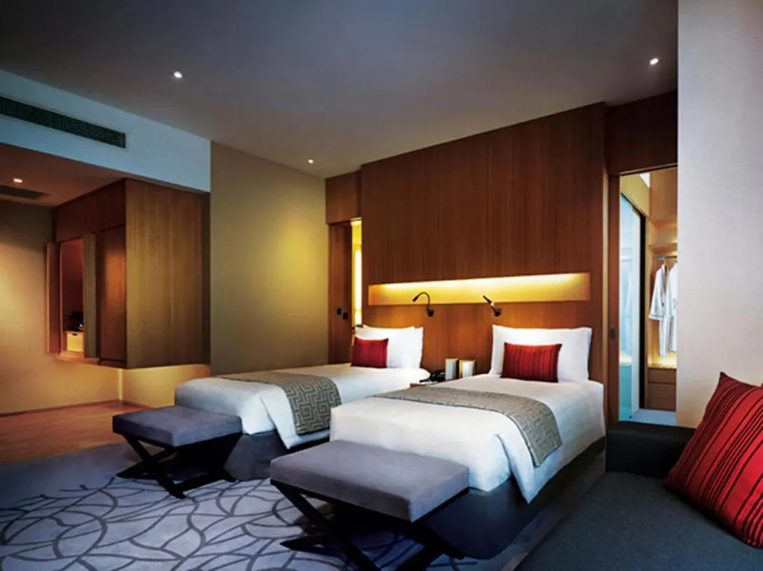 Premier Twin room