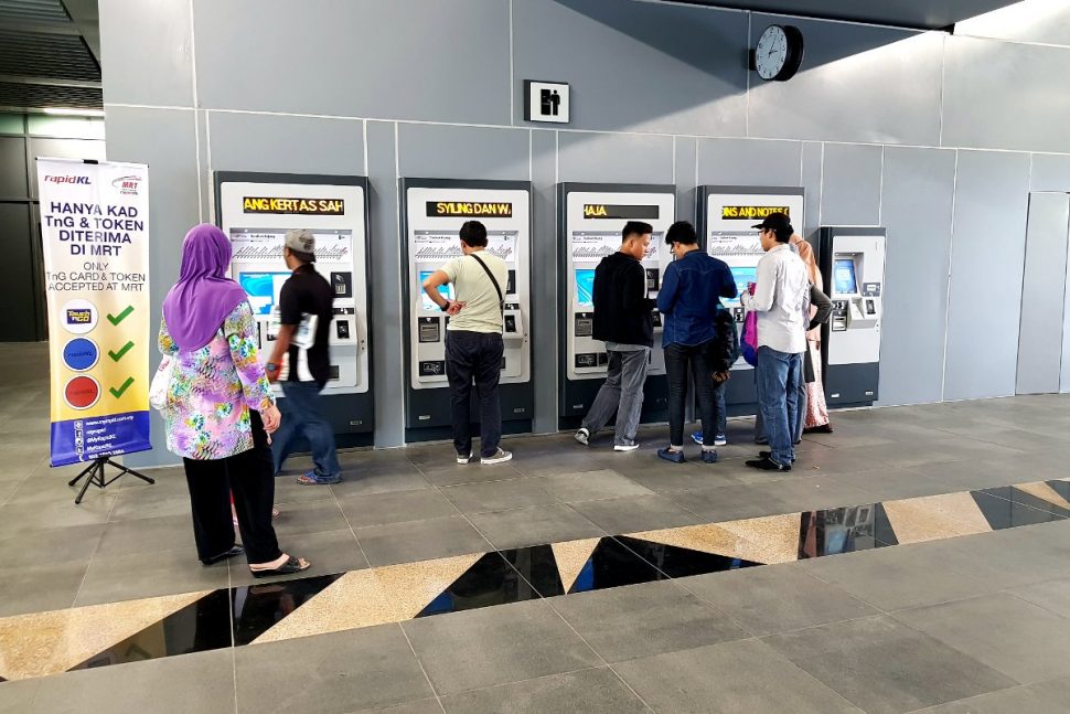 Ticket vending machines on concourse level