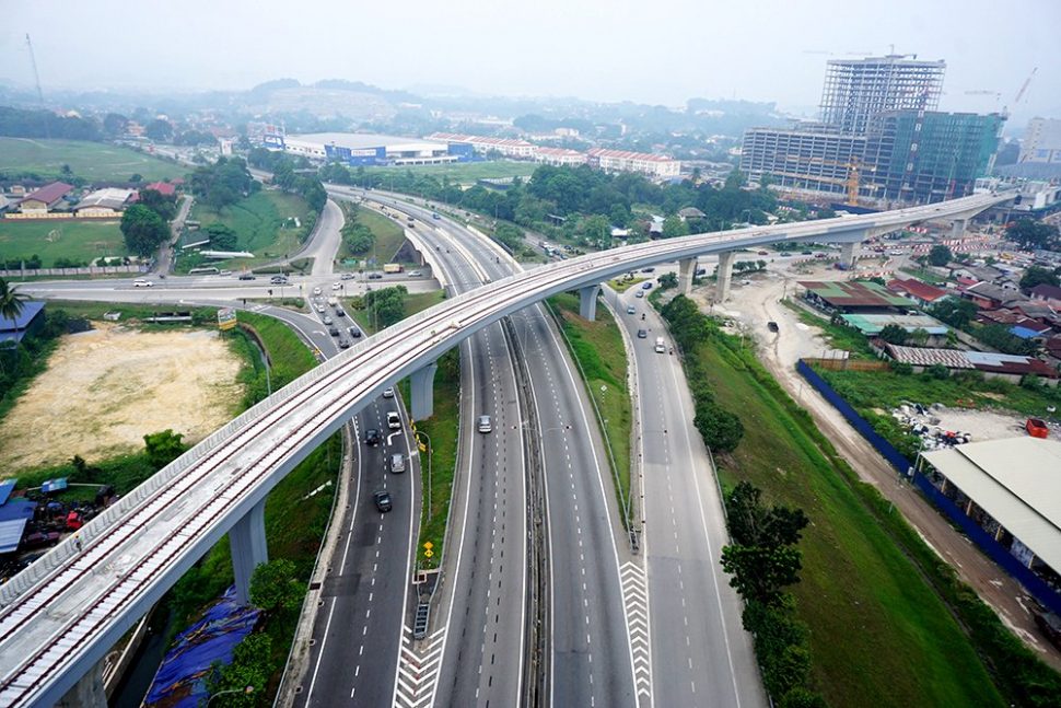 The completed MRT guideway cross over the highway heading towards the Sungai Jernih Station. Sep 2015