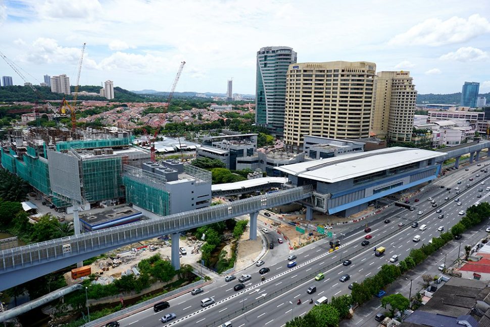 The Bandar Utama Station having its finishing touches done. To its left is the 1Powerhouse building where the entrance to the station and the park and ride facility is located. Sep 2016