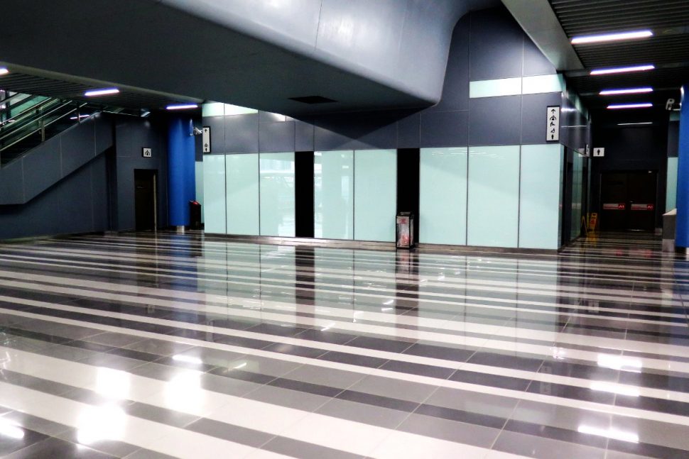 Concourse level of Batu 11 Cheras station