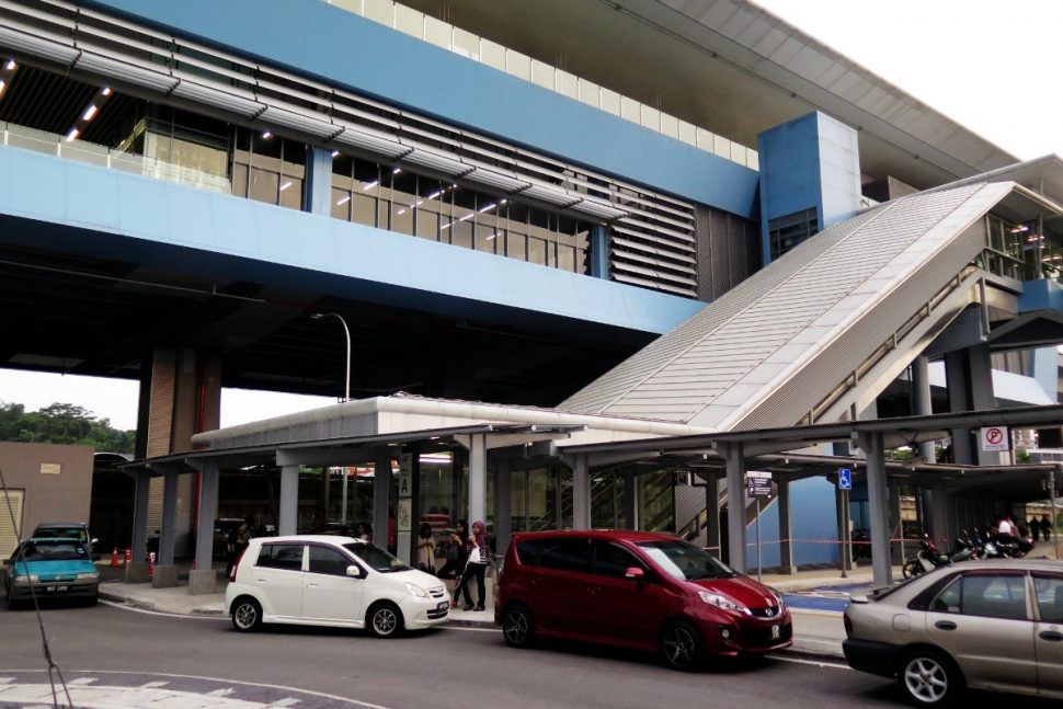 Entrance A of Batu 11 Cheras station