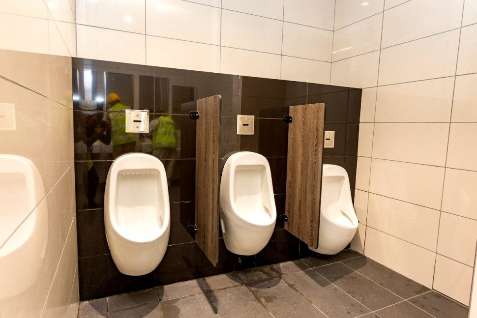 Public toilet at Cochrane station
