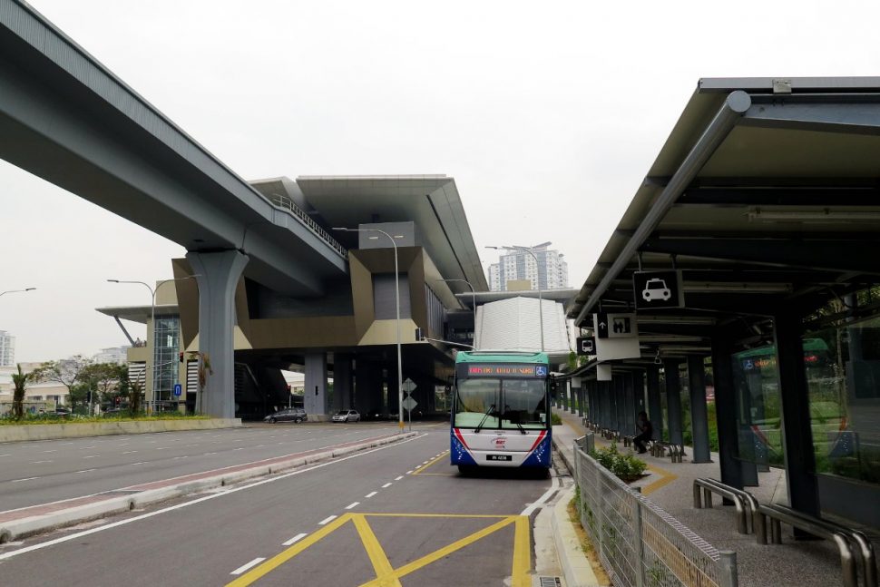 Feeder bus waiting near Entrance B of Kota Damansara station