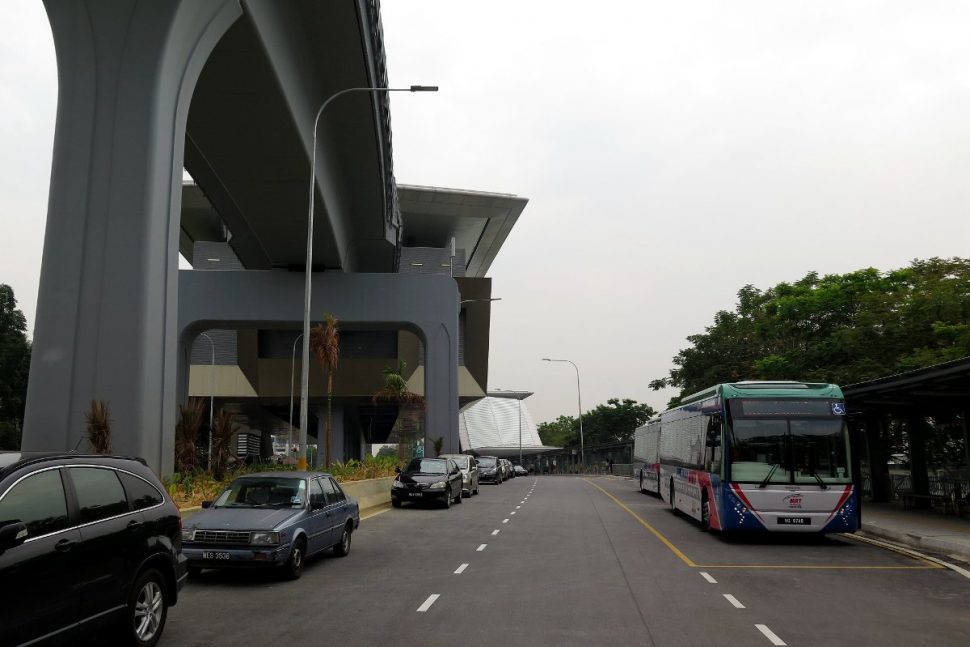 Feeder bus waiting near Entrance A of Kota Damansara station