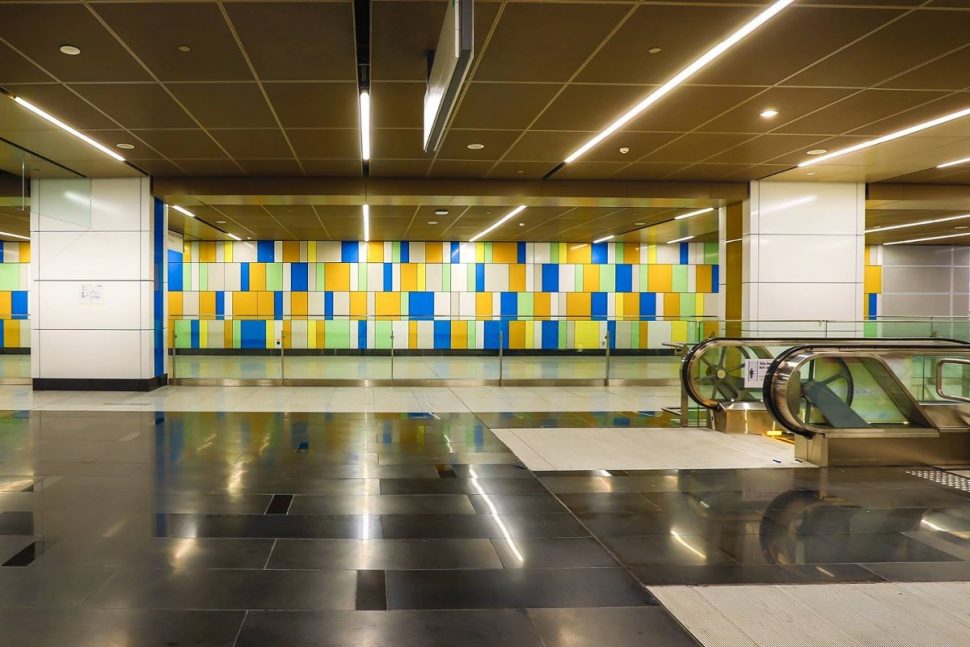 Lighter, more playful decorative walls on concourse level of Maluri MRT station