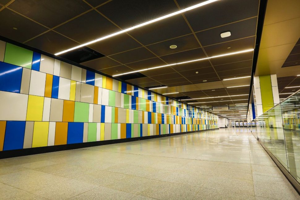 Lighter, more playful decorative walls on concourse level of Maluri MRT station