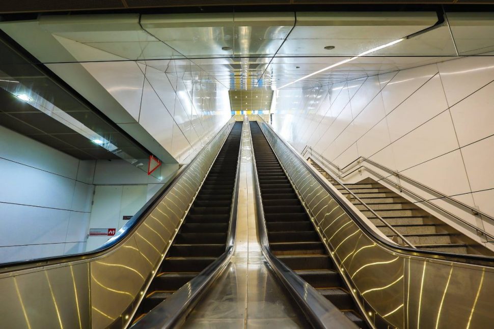 Escalators and stair for access to the ground level