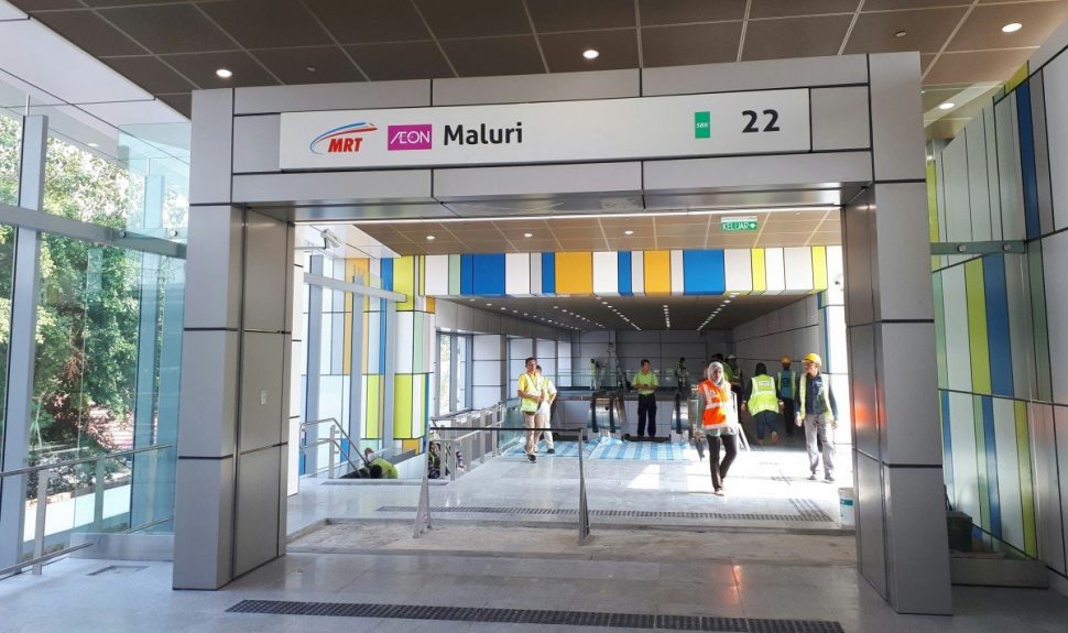 Maluri MRT Station