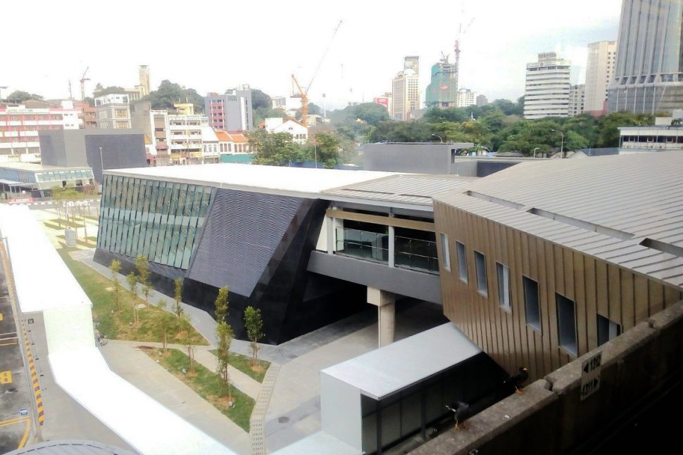 A 65 meters paid-to-paid linkway between the MRT and LRT station