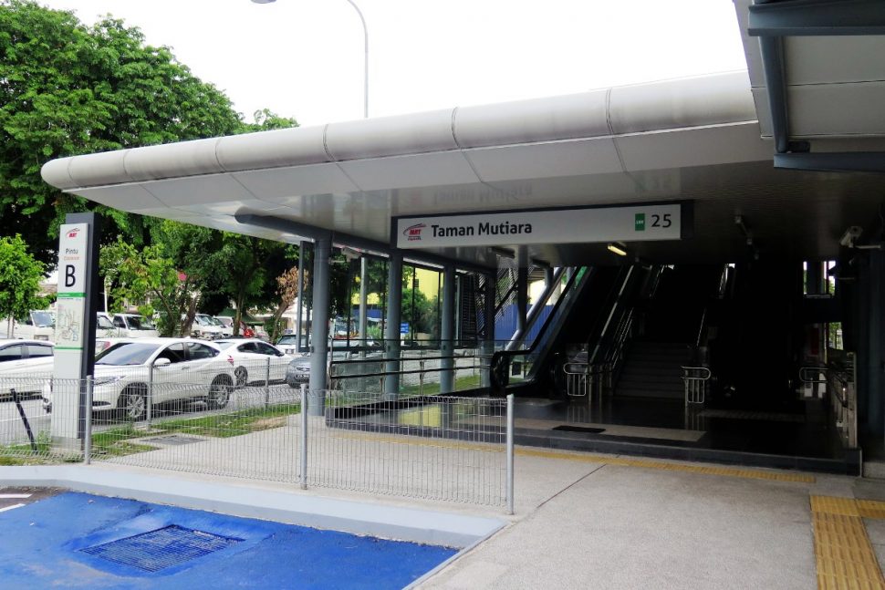 Entrance B of the Taman Mutiara station