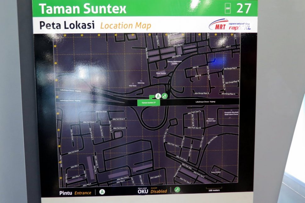 Location map and entrances to the station