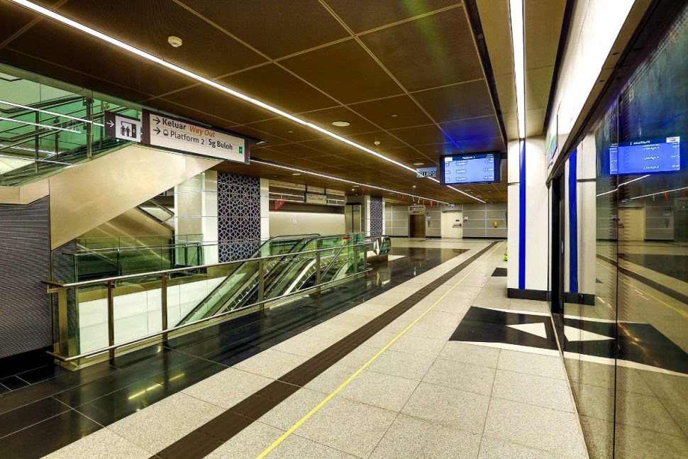 Boarding platform at Tun Razak Exchange station