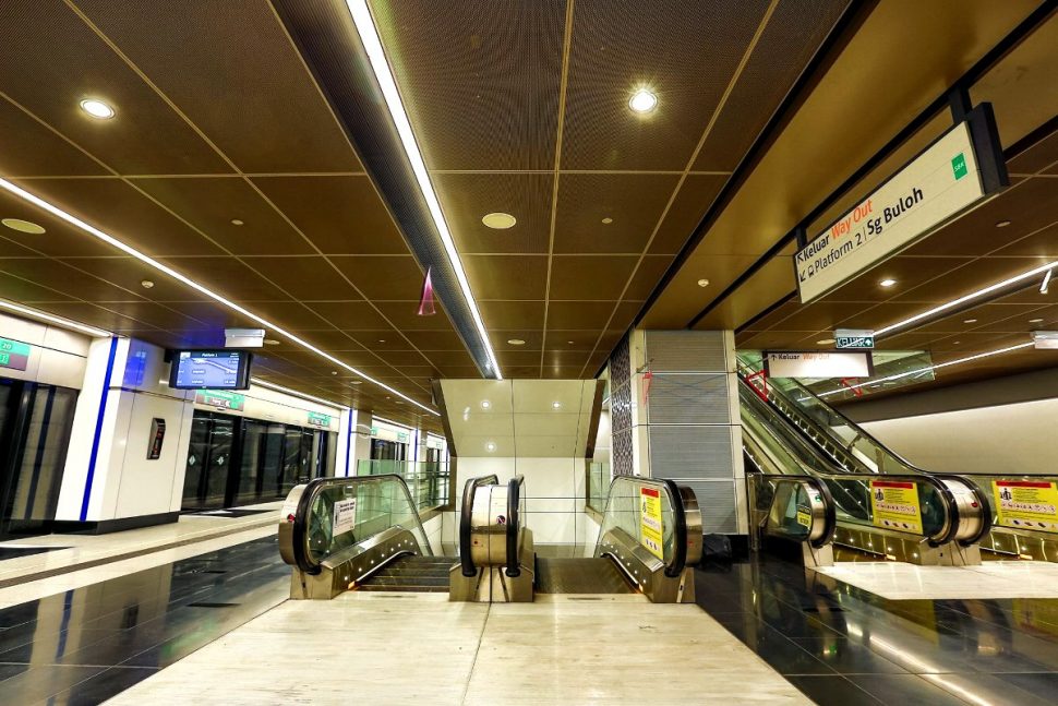 Boarding platform at Tun Razak Exchange station