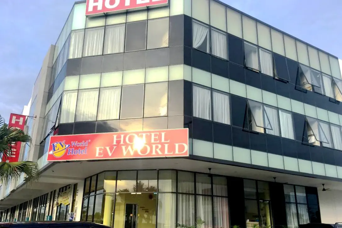 EV World Hotel Kota Warisan